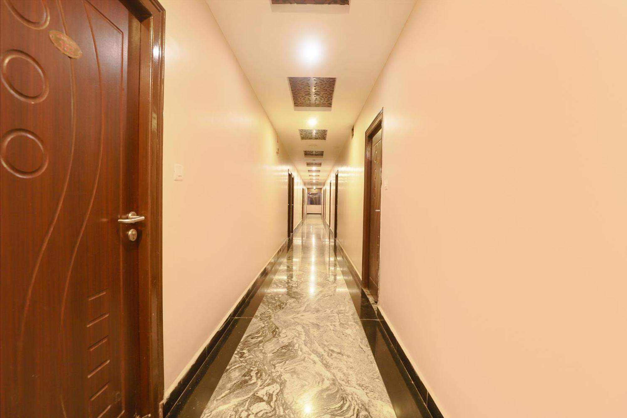 Fabhotel Nk Courtyard - Nr Guindy Industrial Estate Chennai Exterior photo